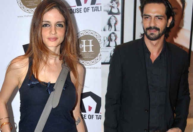 कैफे में साथ दिखे रितिक की एक्‍सवाईफ सुजैन और अर्जुन रामपाल, देखें वीडियो