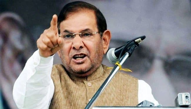 पॉलिटिक्स में फिर से एक्टिव हुए शरद यादव! लालू यादव से मुलाकात के बाद आज पार्टी नेताओं के साथ की बैठक