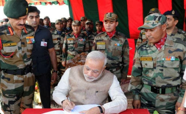 चीन सीमा पर आईटीबीपी कर्मियों के साथ दिवाली मनायेंगे PM नरेंद्र मोदी