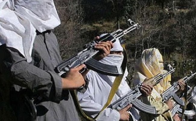 पाकिस्तान : स्कूल में घुसने की कोशिश के दौरान बंदूकधारियों ने बरसाई गोलियां