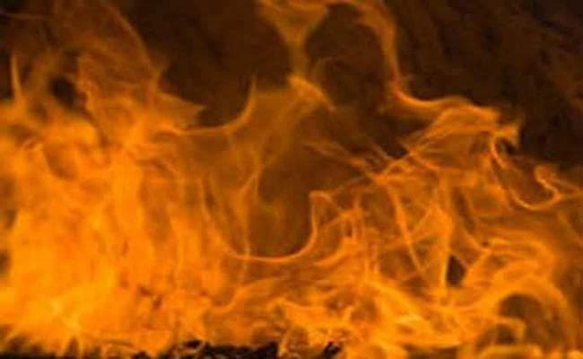 सिलीगुड़ी के पंजाबी पाड़ा इलाके में आगजनी