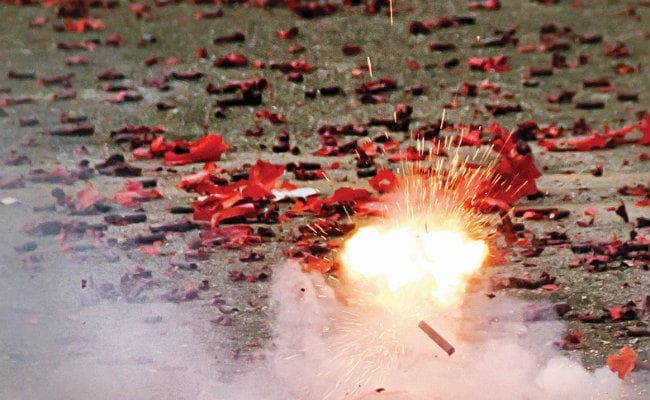 दीपावली इम्पैक्ट : आतिशबाजी से धुआं-धुआं हुआ शहर, सांस में समाया जहर