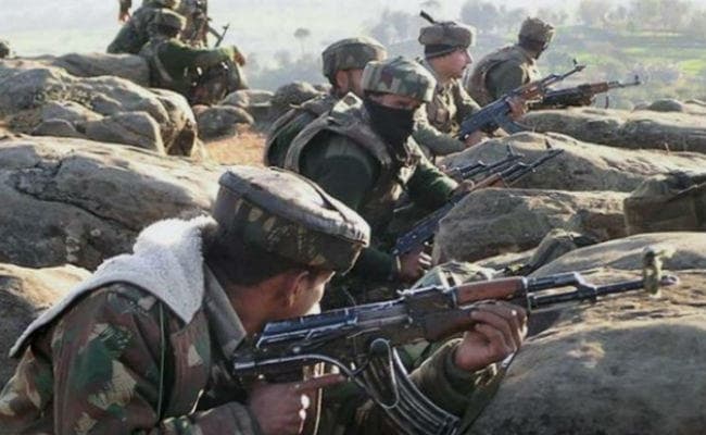 BSF ने सीमा पर लिया बदला, पाकिस्‍तान के 14 पोस्‍ट ध्‍वस्त