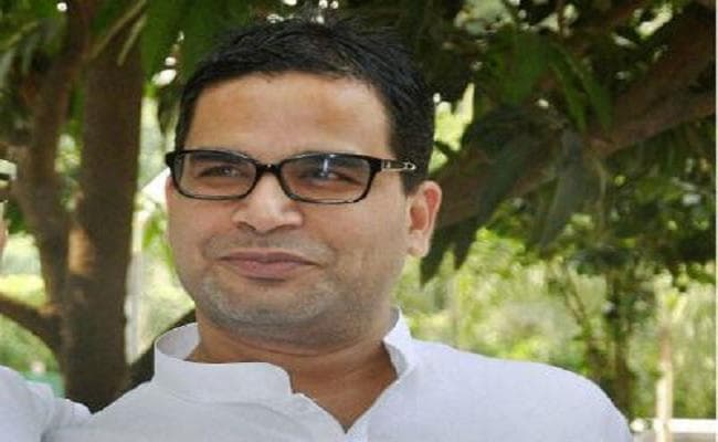 सपा मुखिया मुलायम से मिले प्रशांत किशोर, महागठबंधन की तैयारी!