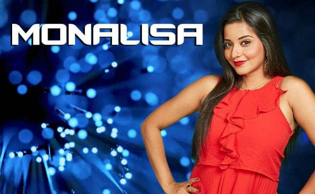 BIGG BOSS 10: मोनालिसा ने किया मनवीर से प्‍यार का इजहार, सबके सामने किया किस!