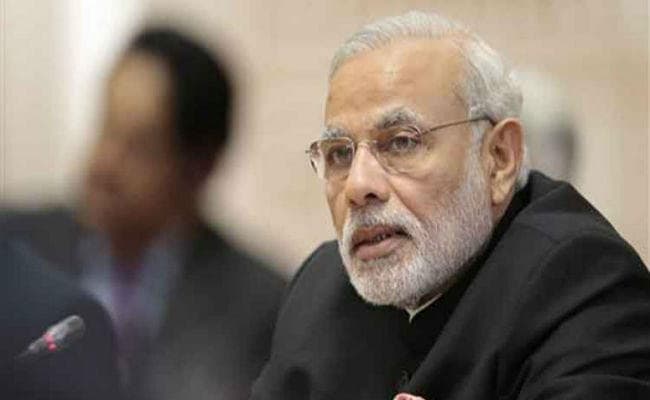 पीएम मोदी ने की उच्चस्तरीय बैठक, तेल आयात कम करने के उपायों पर विचार