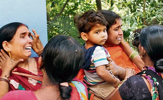 डीएसपी के ससुर को चाकू मारा, हालत गंभीर