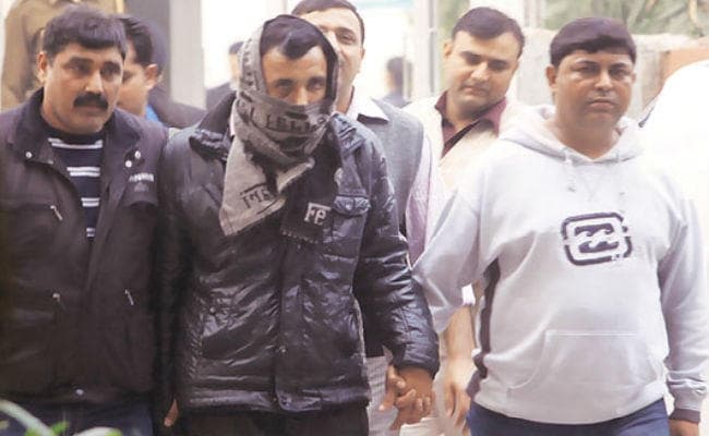 जासूसी कांड : भारत ने 8 अधिकारियों को बुलाया वापस, पाक ने 6 को