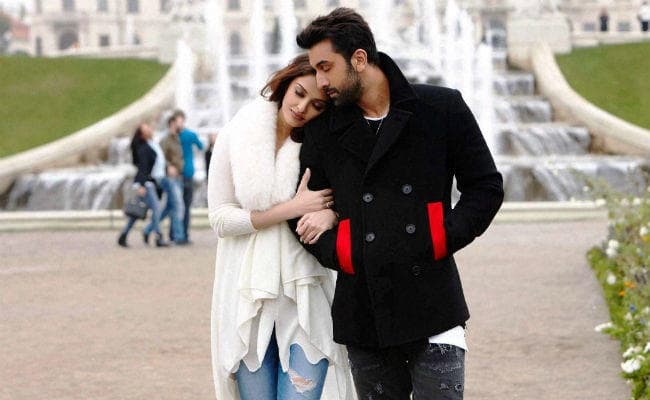 100 करोड़ के क्लब में शामिल हुई ‘ऐ दिल है मुश्किल'', जानें ''शिवाय'' की कमाई ?