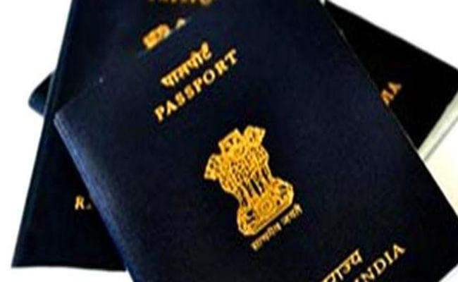 ब्रिटेन ने की यूरोपीय संघ से बाहर के लोगों के लिए वीजा नीति में किया बदलाव