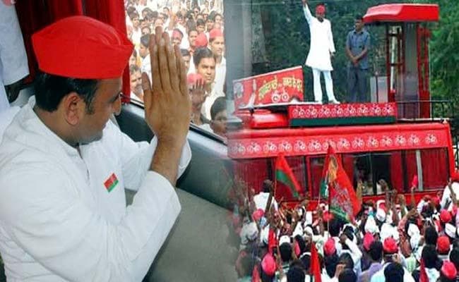 चुनावी रथ पर  अखिलेश