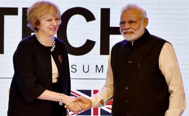 भारतीयों के साथ व्‍यापार संबंध मजबूत करने के लिए वीजा प्रक्रिया आसान करेगा ब्रिटेन