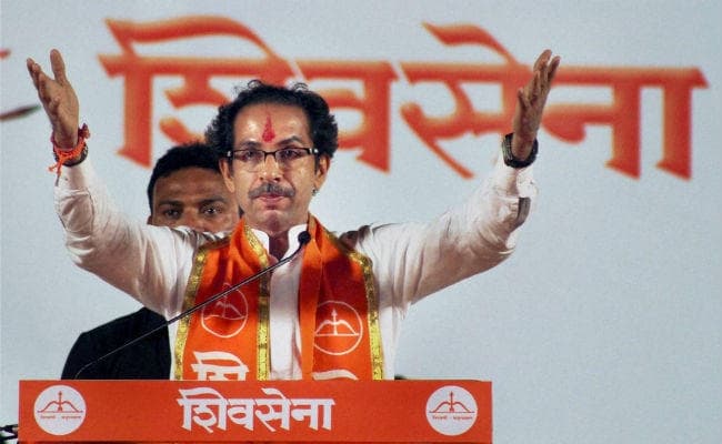 चैनल पर बैन का राजनीतिकरण करने वाले राष्ट्रीय सुरक्षा के साथ खिलवाड़ कर रहे हैं: शिवसेना