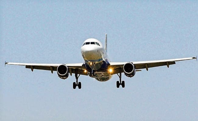 गो एयर और एयर इंडिया में 11 के बाद की कैश बुकिंग बंद