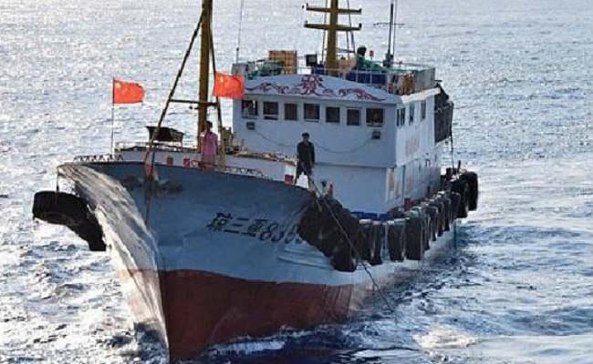विवादित द्वीपों पर दिखे चीन के जहाज, जापान ने जताया विरोध