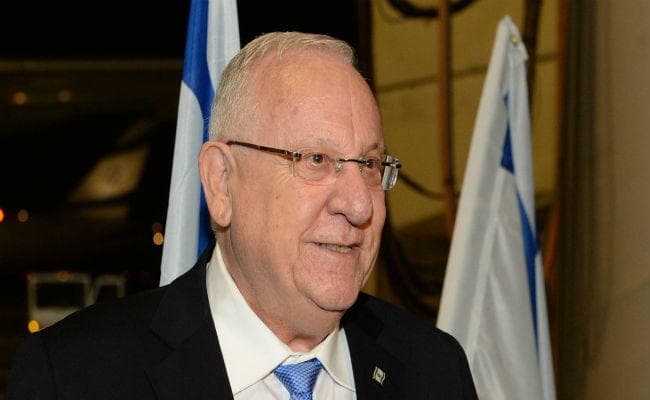इस्राइल के राष्ट्रपति रिवलिन छह दिवसीय भारत यात्रा पर पहुंचे मुंबई