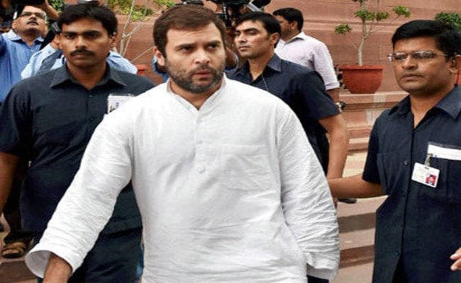 देश में 18 से 20 लोग कतारों में मर गए और प्रधानमंत्री हंस रहे हैं : राहुल