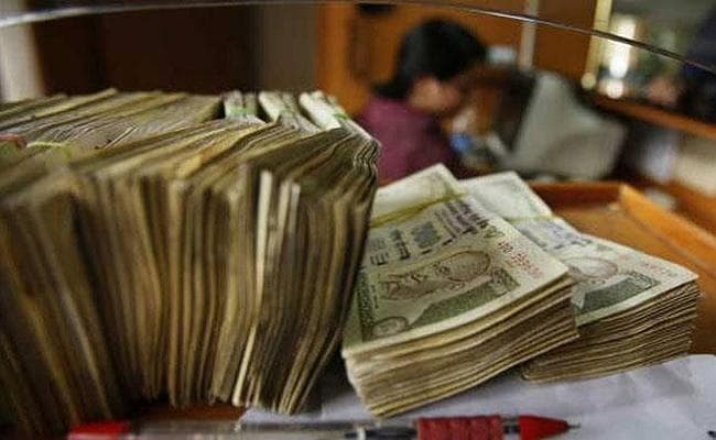 50 हजार से अधिक होल्डिंग टैक्स देनेवालों पर आयकर की नजर