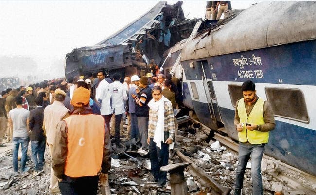 तेज झटका और हवा में झूल गये कोच, क्षत-विक्षत शवों की शिनाख्त भी मुश्किल