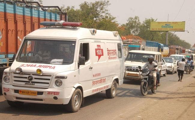 सावधान! सड़क पर सफेद लाइन के अंदर गाड़ी पार्क की तो यह होगा परिणाम, जानें