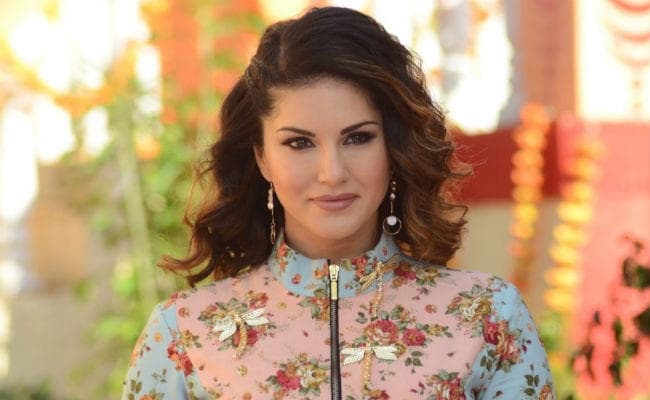 100 सबसे ज्‍यादा प्रभावशाली महिलाओं की लिस्‍ट में सनी लियोनी