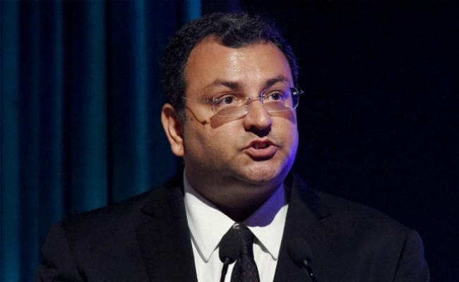 टाटा स्टील ने साइरस मिस्त्री को चेयरमैन पद से हटाया, ओपी भट्ट नए प्रमुख