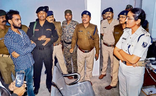 गया में ग्रामीण बैंक से ‍21 लाख रुपये की लूट