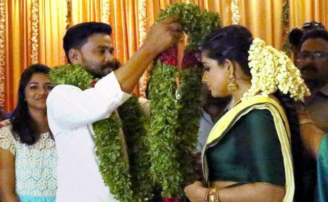 विवाह बंधन में बंधे मलयालम स्‍टार्स काव्या और दिलीप, दोनों की दूसरी शादी