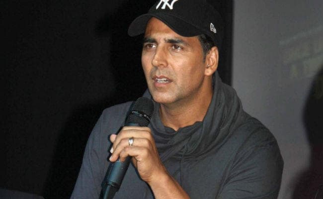 अक्षय कुमार ने शहीद नरपत सिंह के परिवार को दी 9 लाख रुपये की सहायता