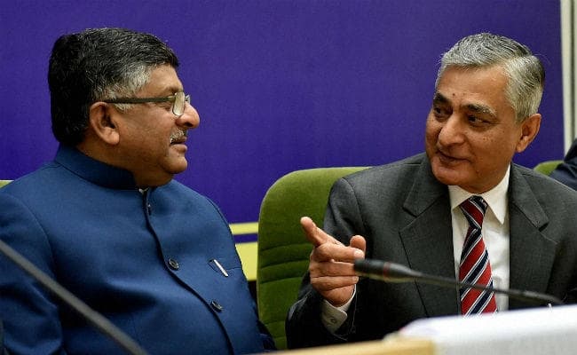 न्यायपालिका और सरकार के बीच तनाव एक बार फिर उभरा