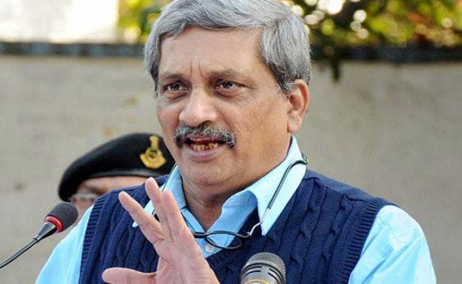 पदभार वाले दिन मैं कांप रहा था, सेना के रैंक की भी नहीं थी जानकारी : पर्रिकर