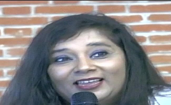 जज्बा : बेटी बचाओ, बेटी पढ़ाओ मिशन की खातिर भारूलता ने 32000 किमी का सफर कार से किया तय