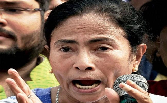 Demonetization : आखिर क्यों ममता ने किया पटना की बजाय लखनऊ का रुख?