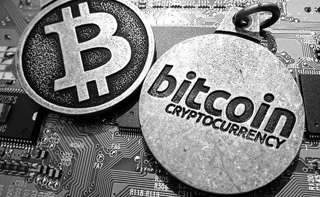 मुद्रा बनाम कूटमुद्रा