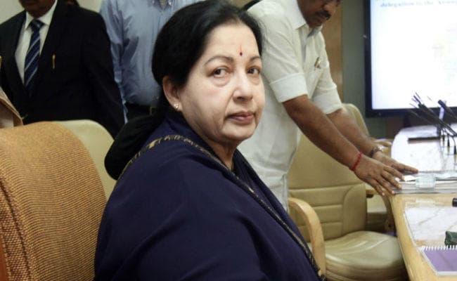 राजनीति के शुरुआती दौर में ही जयललिता ने अपनी छाप छोड़ी, इंदिरा गांधी को भी किया प्रभावित