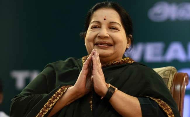 अम्मा के जीवन पर लिखी किताब का दावा, शोभन बाबू से हुई थी जयललिता की शादी