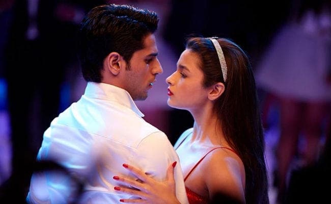 ''आशिकी 3'' में आलिया भट्ट संग रोमांस करते दिखेंगे सिद्धार्थ मल्‍होत्रा!