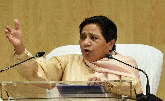 नोटबंदी के लिए प्रधानमंत्री को माफ नहीं करेगी जनता: मायावती