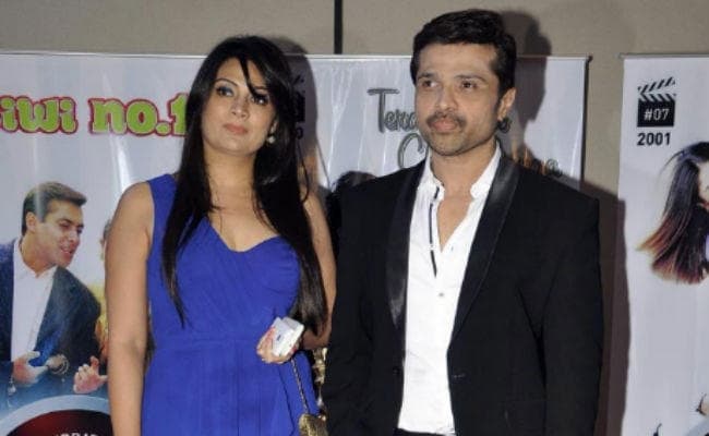 हिमेश रेशमिया की पत्‍नी ने तोड़ी चुप्‍पी, कहा- ''वो'' नहीं है तलाक की वजह...