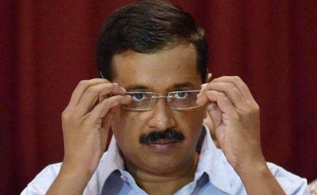 पंजाब चुनाव: केजरीवाल ने फेंका ''दलित कार्ड'' कहा- सरकार बनी तो सुखबीर की कुर्सी पर बैठेगा दलित