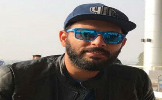 क्रिकेट के ग्राउंड पर ही नहीं ‘लाइफ के क्रीज’ पर भी योद्धा हैं युवराज सिंह