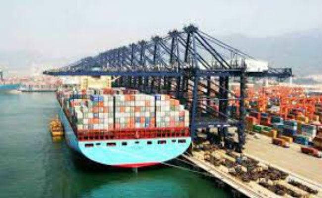 वैश्विक निर्यात में लगातार बढ़ रही है चीन की हिस्सेदारी, भारत काफी पीछे