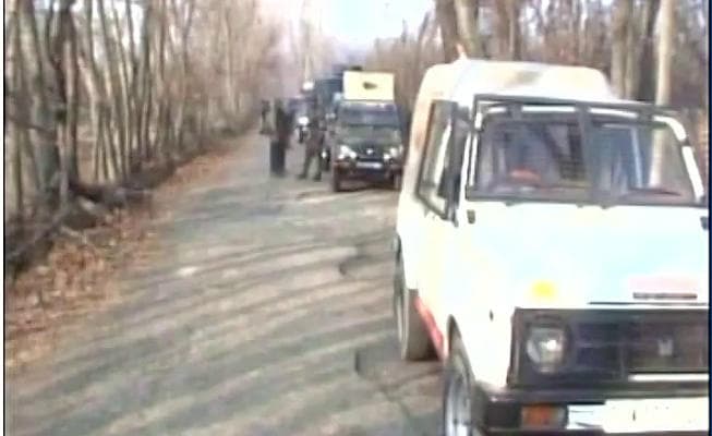 सुरक्षा बलों के साथ मुठभेड़ में एक आतंकी मारा गया