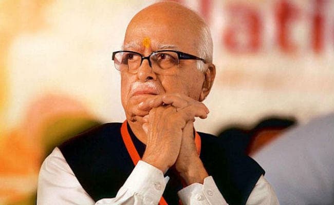 संसद में हंगामे से आहत हैं आडवाणी, मन करता है लोकसभा से इस्तीफा दे दें
