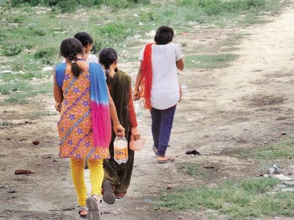 अमेरिकी शोधकर्ता ने कहा, बलात्कार की बढ़ती घटनाओं का संबंध शौच से