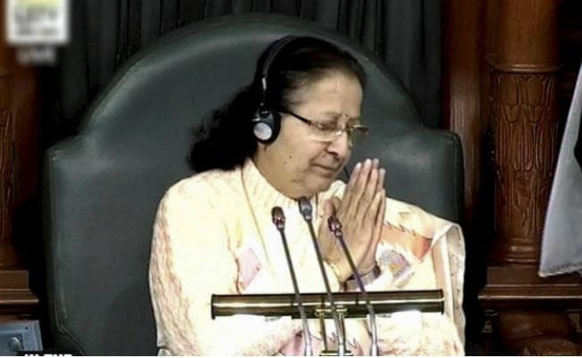 संसद का शीत सत्र संपन्न : स्पीकर सुमित्रा महाजन बोलीं लोकसभा के 91 घंटे 59 मिनट हुए बर्बाद, गंभीर दिखे मोदी