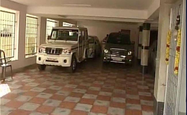 100 करोड़ी रेड्डी के बाद तमिलनाडु के सबसे बड़े अधिकारी के घर आयकर विभाग का छापा