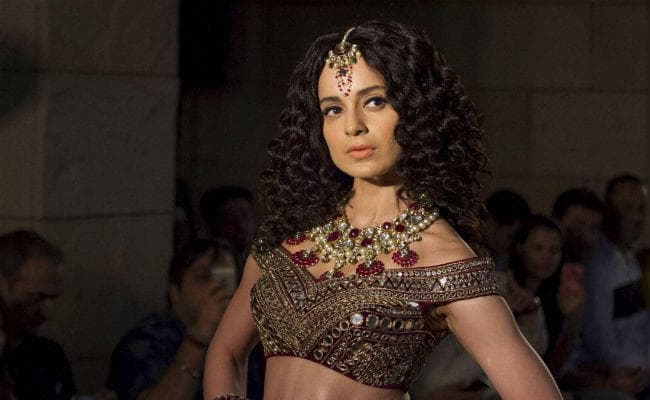 कंगना के लिए कैसा रहा वर्ष ''2016''