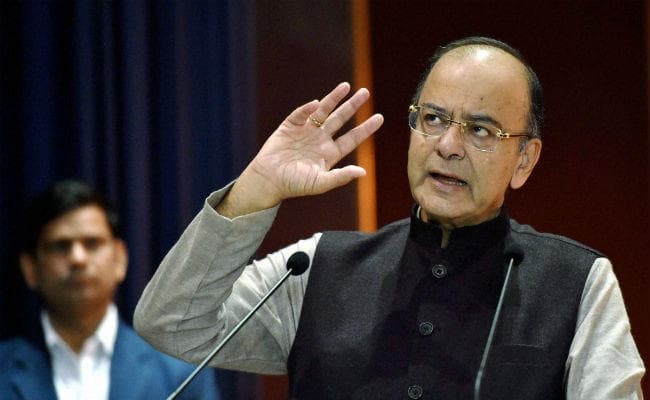 अरुण जेटली ने दिये संकेत, इनकम टैक्स में मिल सकती है छूट