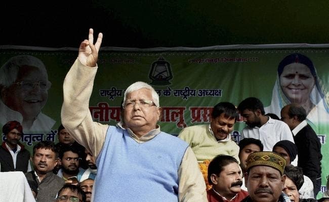 नोटबंदी के खिलाफ महाधरना में गरजे लालू, कहा- मोदी हटाओ,देश बचाओ